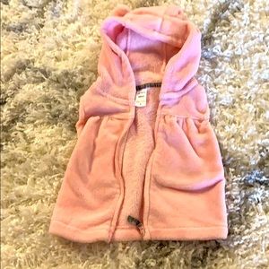 ⚪️🔴Sleeveless furry pink jacket